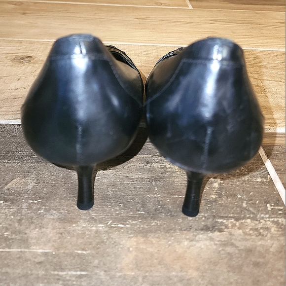 Jada Studded Kitten Heels - Picture 9 of 9